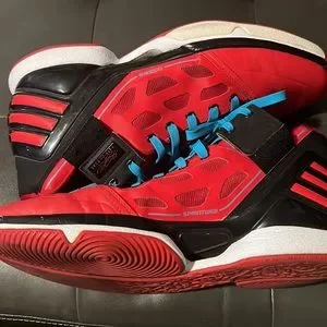 Adidas adiZero Rose 2.0 “L Train” size 14 red and black adidas adiZero Rose 2 2026 Release Dates + Colorways  main image 3